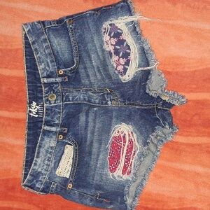🌞 Tokyo Darling High Waisted Shorty denim shorts. Size 2 short.